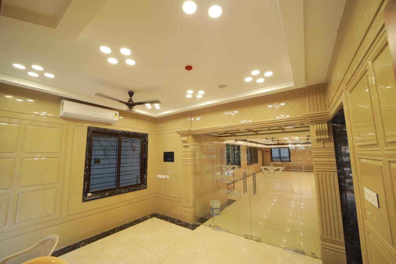 Majestic Hotel Madurai Bagian luar foto